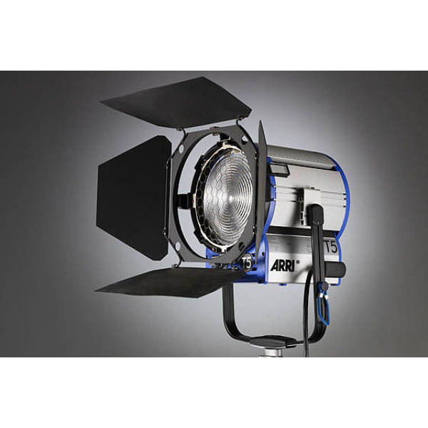 Освітлювальний прилад ARRI T5 5000W